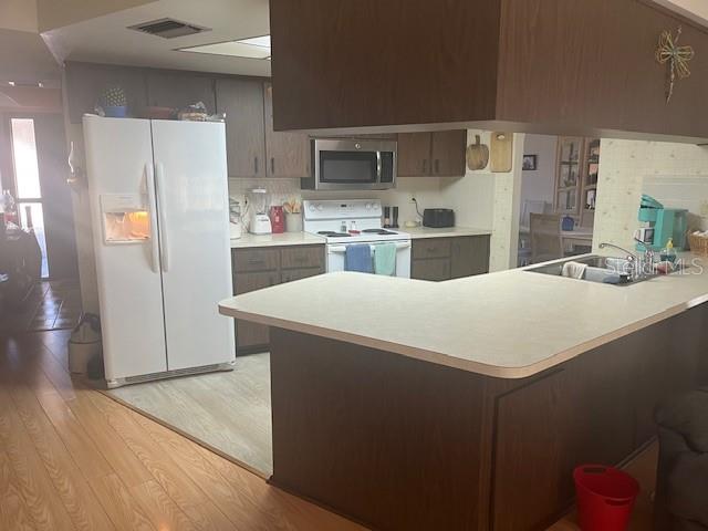 Image 16 of 40 For 9030 Hernando Way