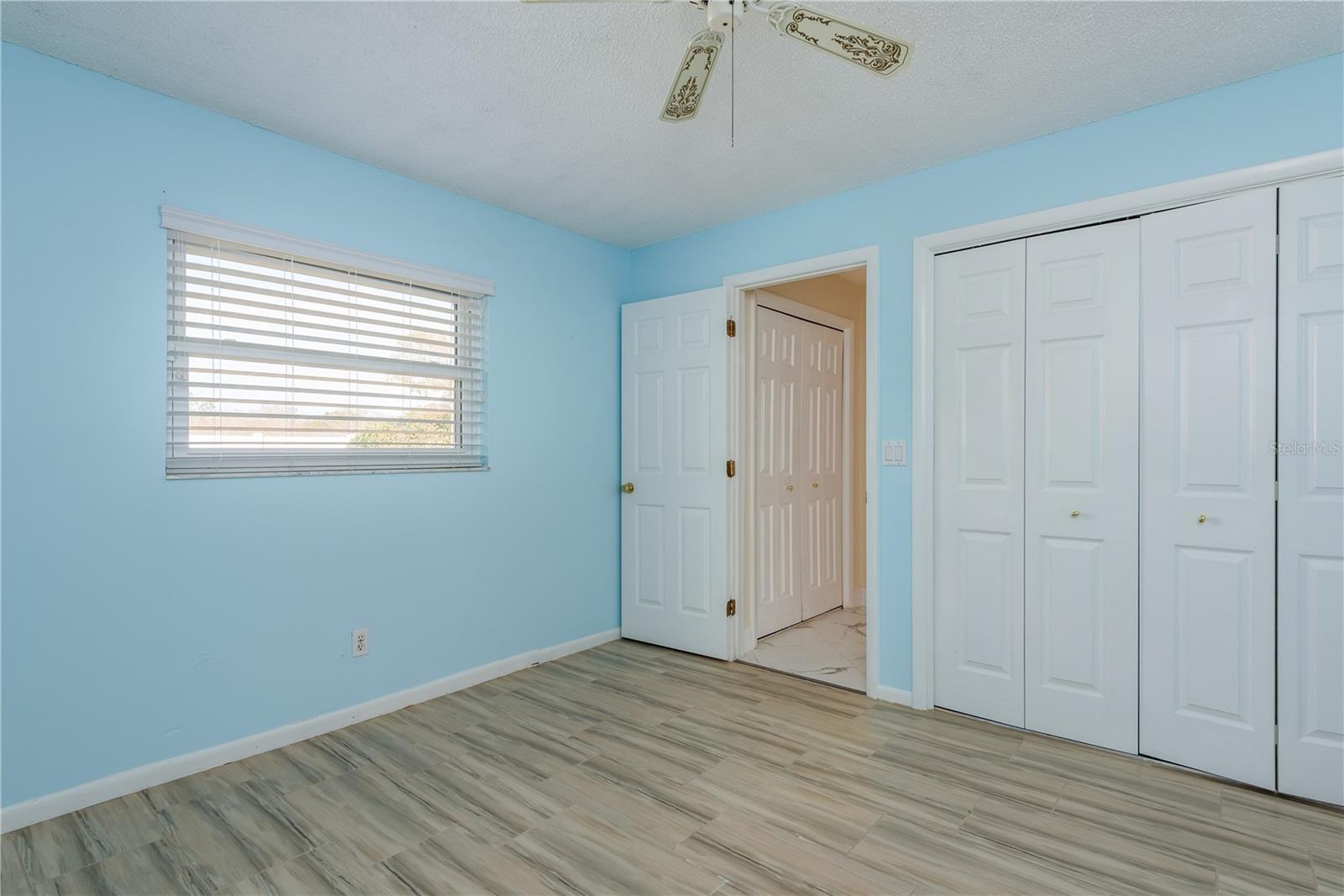 Image 34 of 47 For 2654 Augusta Drive N