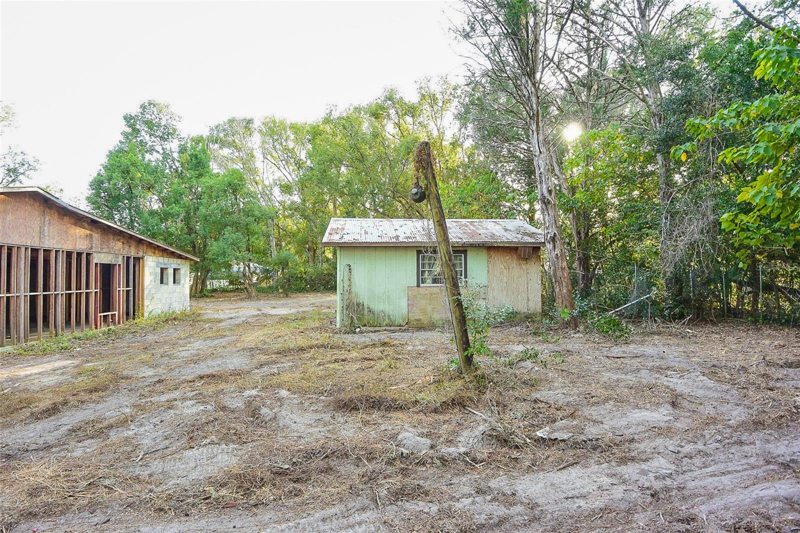 Image 23 of 29 For 343 Lincoln Avenue