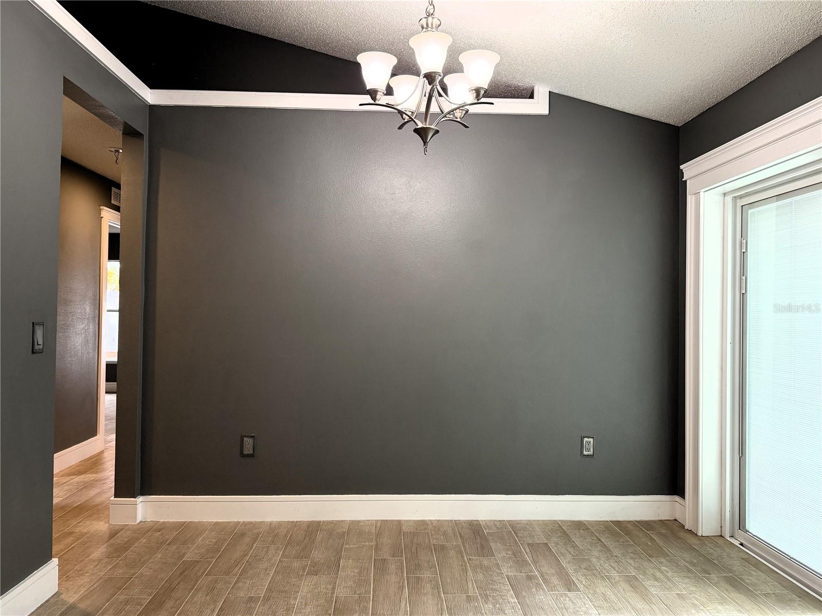 Image 27 of 64 For 6172 Raleigh Street