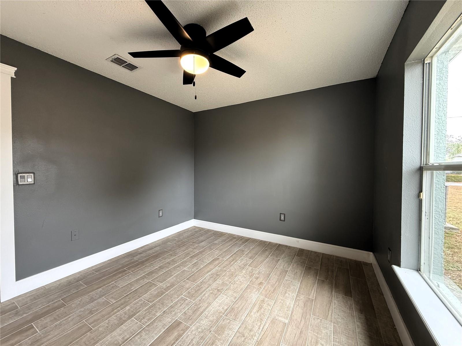 Image 30 of 64 For 6172 Raleigh Street