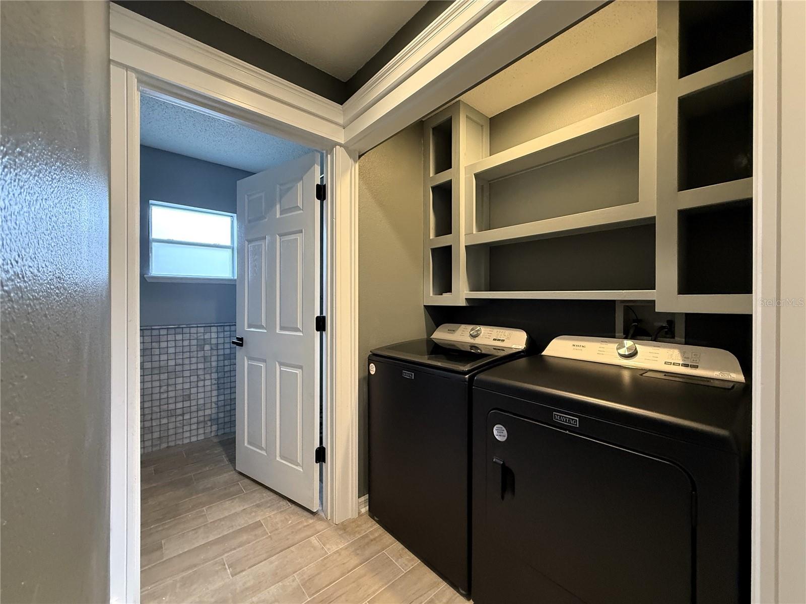 Image 36 of 64 For 6172 Raleigh Street