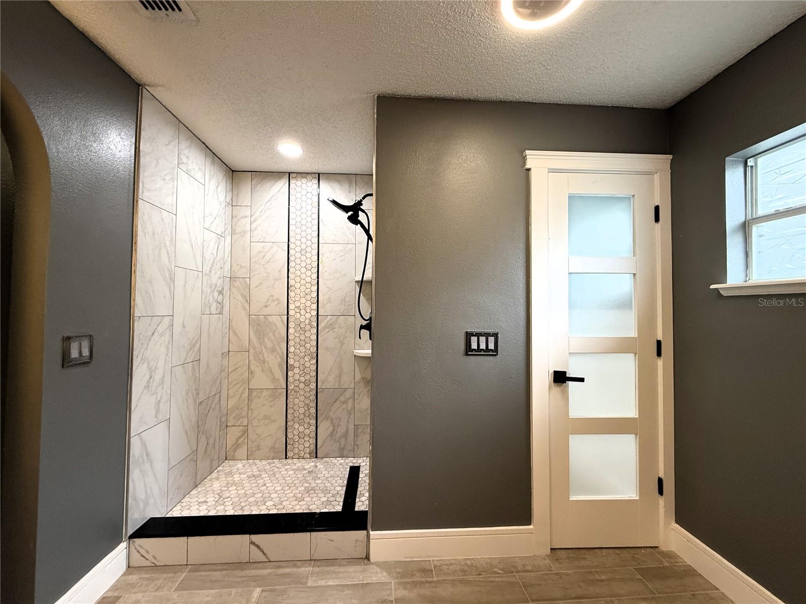 Image 54 of 64 For 6172 Raleigh Street