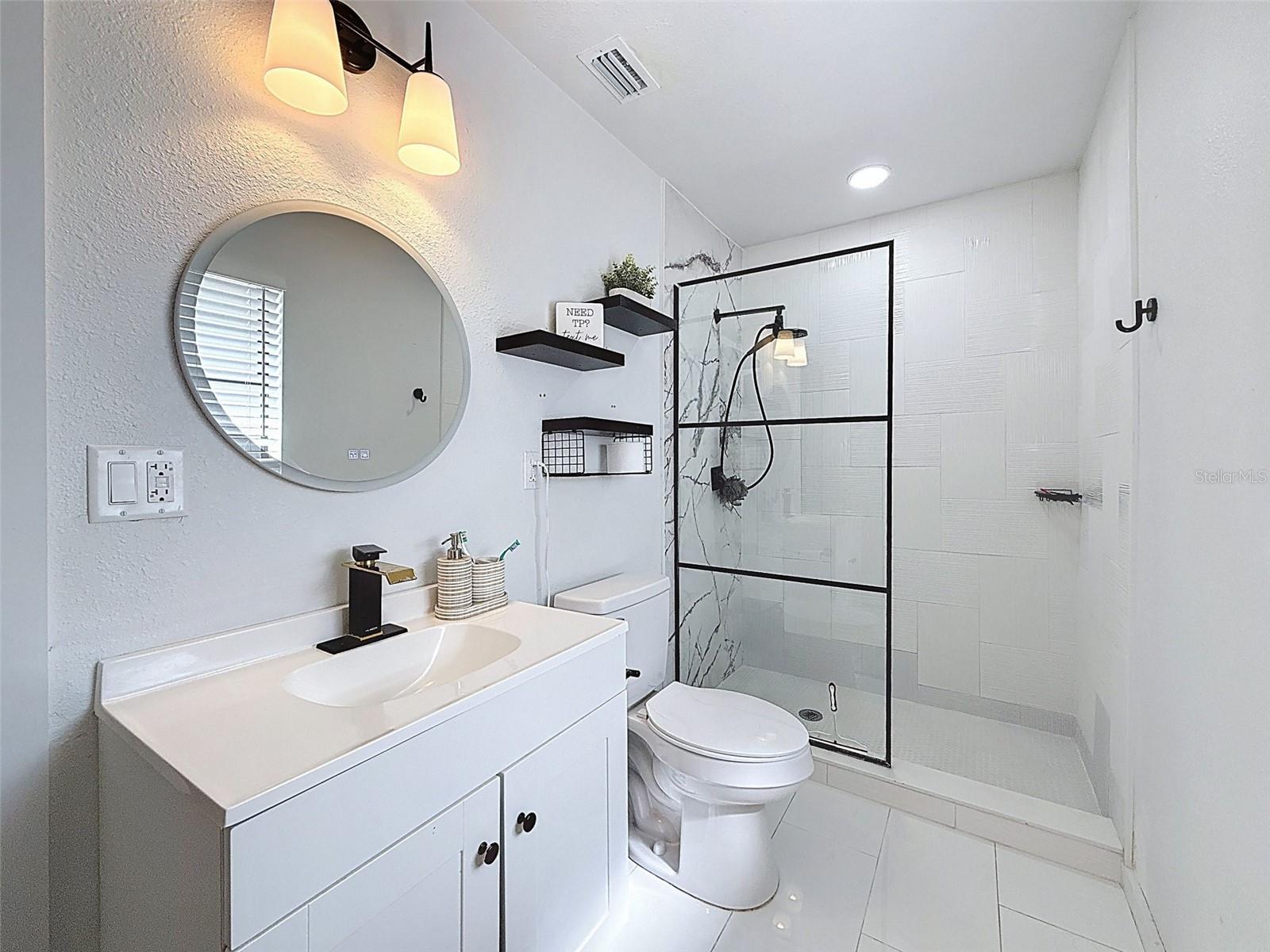 Image 14 of 29 For 1652 Larkin Road