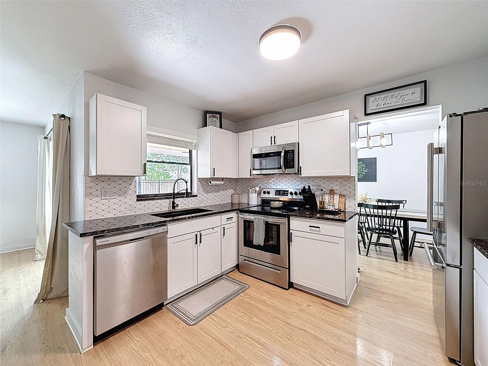 Image 7 of 29 For 1652 Larkin Road