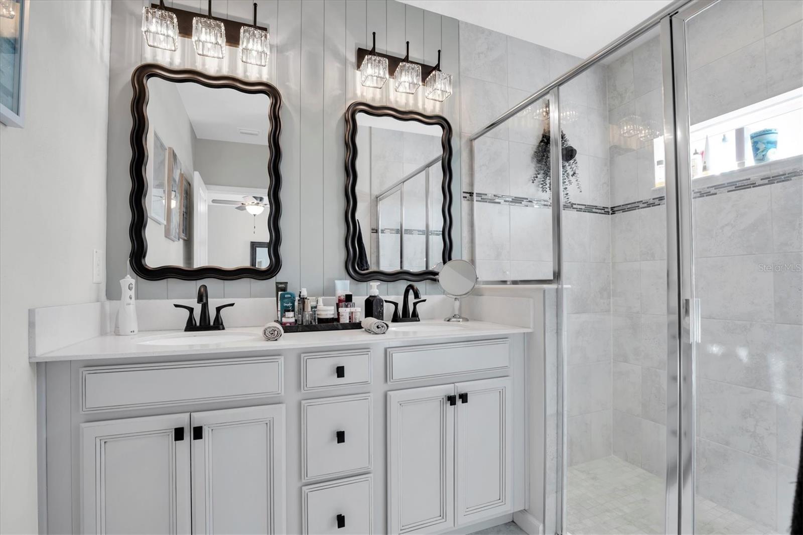 Image 17 of 29 For 10456 Red Tailed Hawk Lane