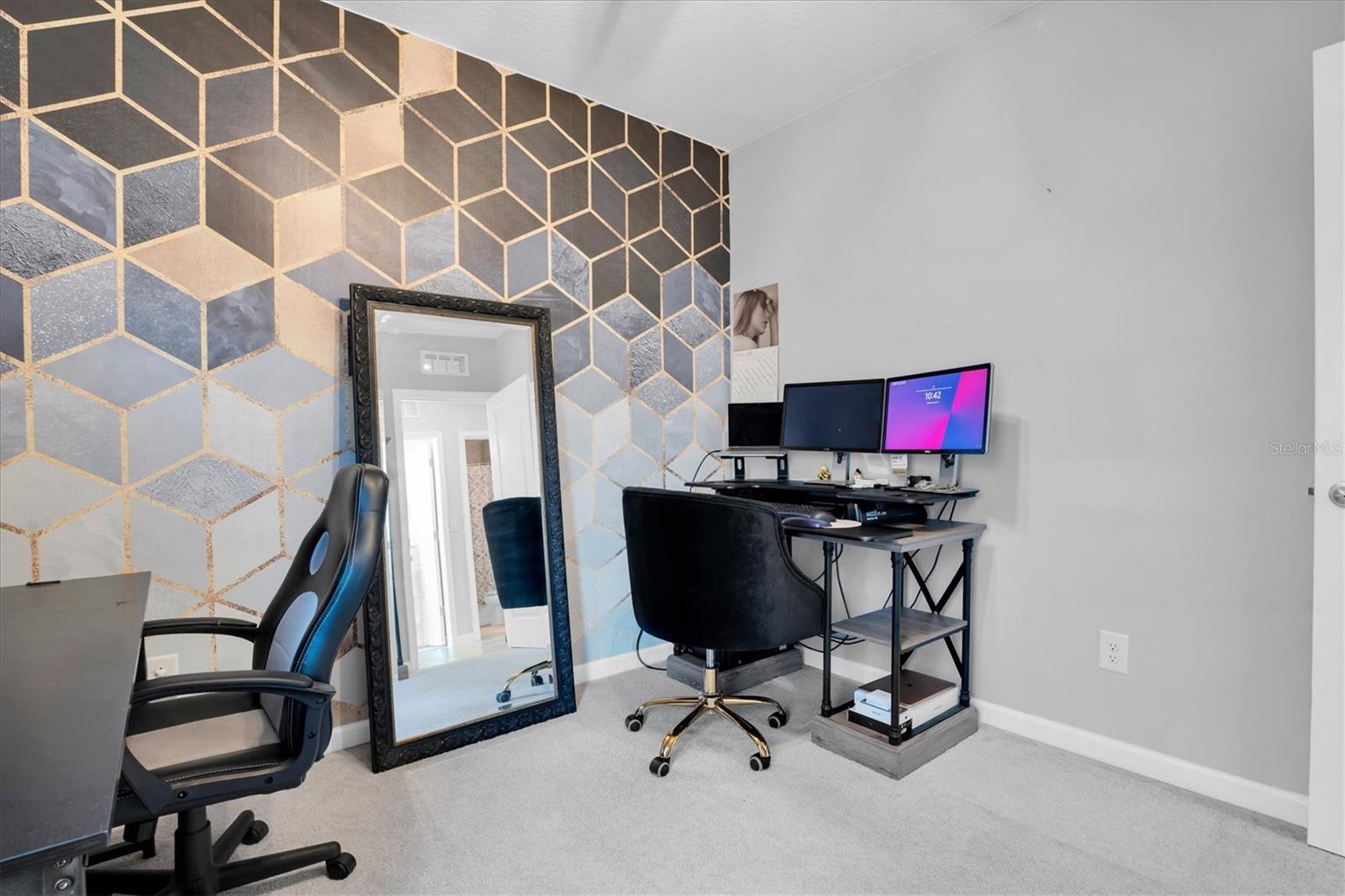 Image 22 of 29 For 10456 Red Tailed Hawk Lane