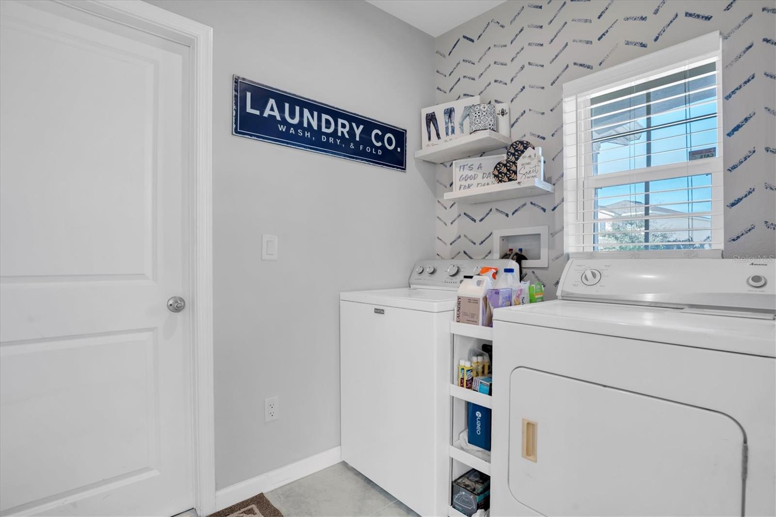 Image 23 of 29 For 10456 Red Tailed Hawk Lane