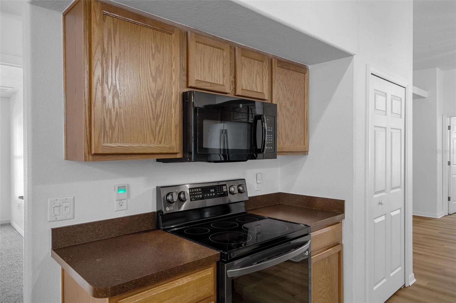 Image 27 of 79 For 7285 Nightwalker Road