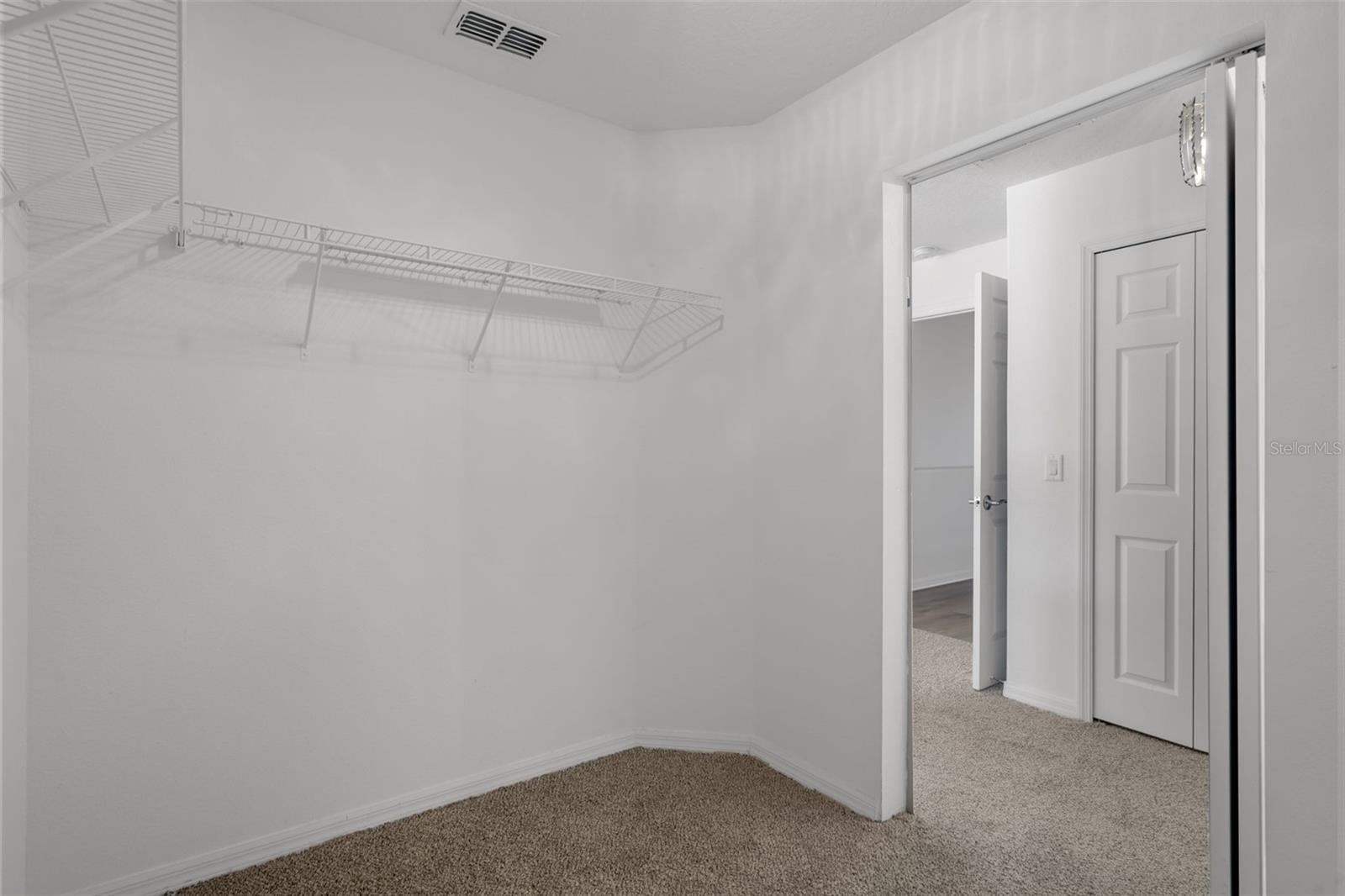 Image 40 of 79 For 7285 Nightwalker Road