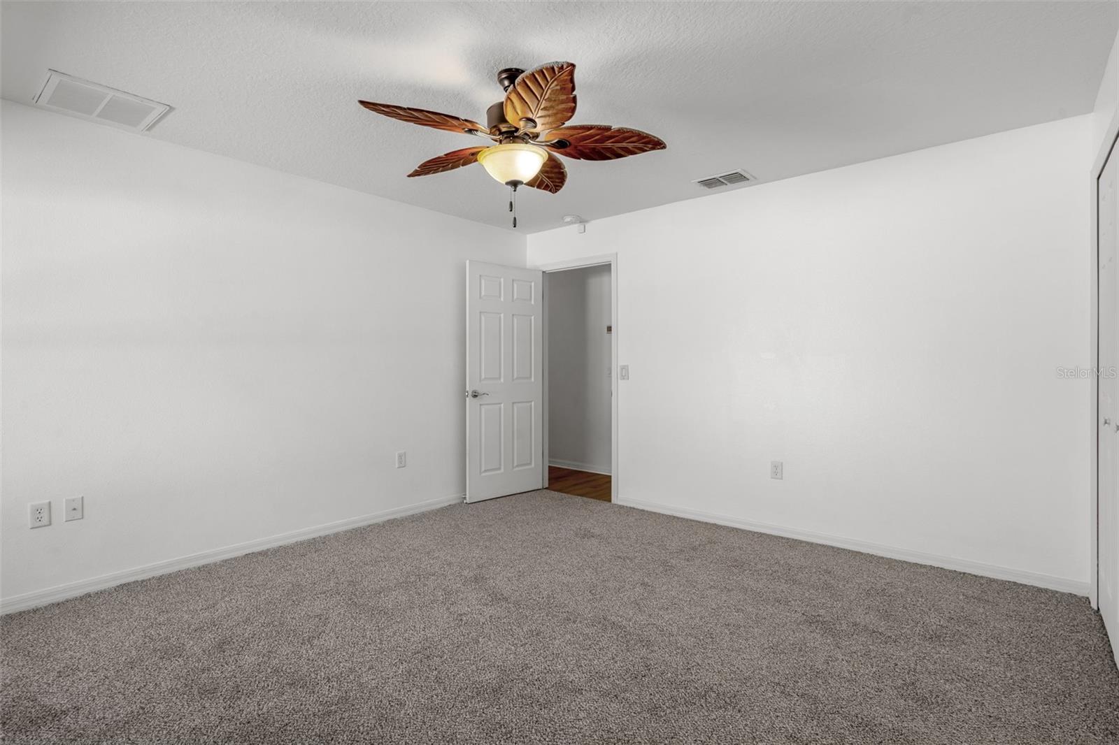 Image 51 of 79 For 7285 Nightwalker Road