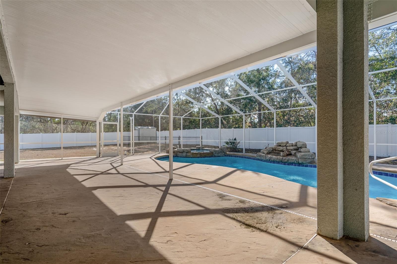 Image 61 of 79 For 7285 Nightwalker Road