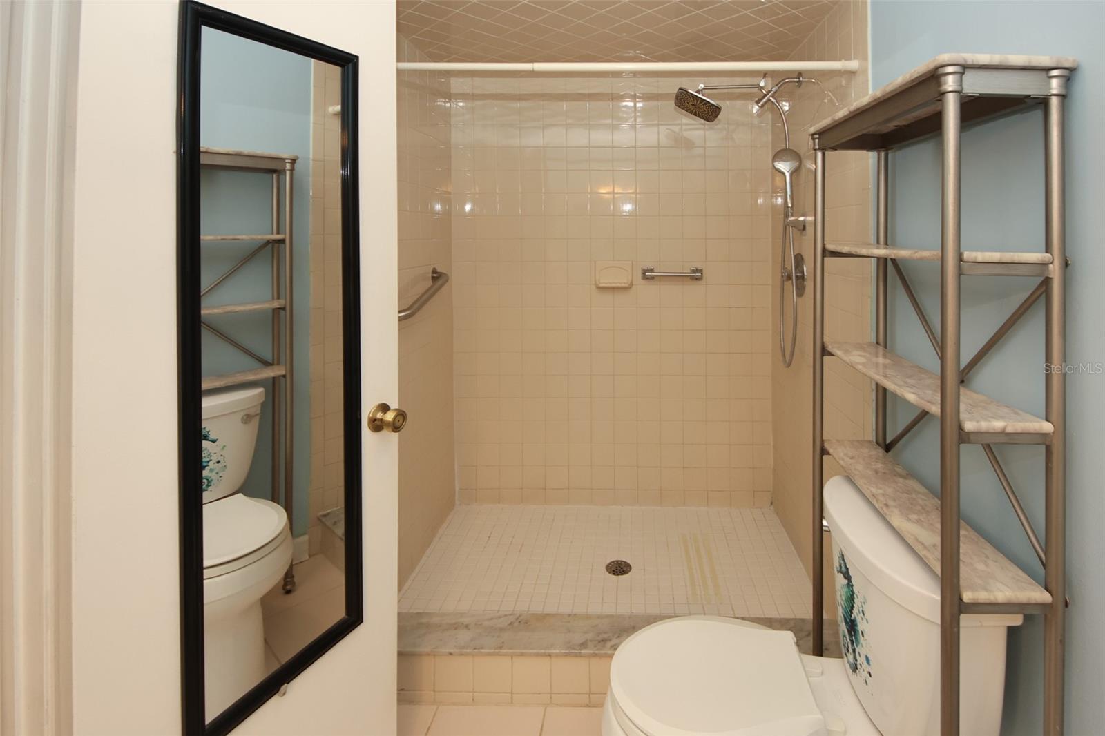 Image 19 of 34 For 12432 Knollbrook Lane