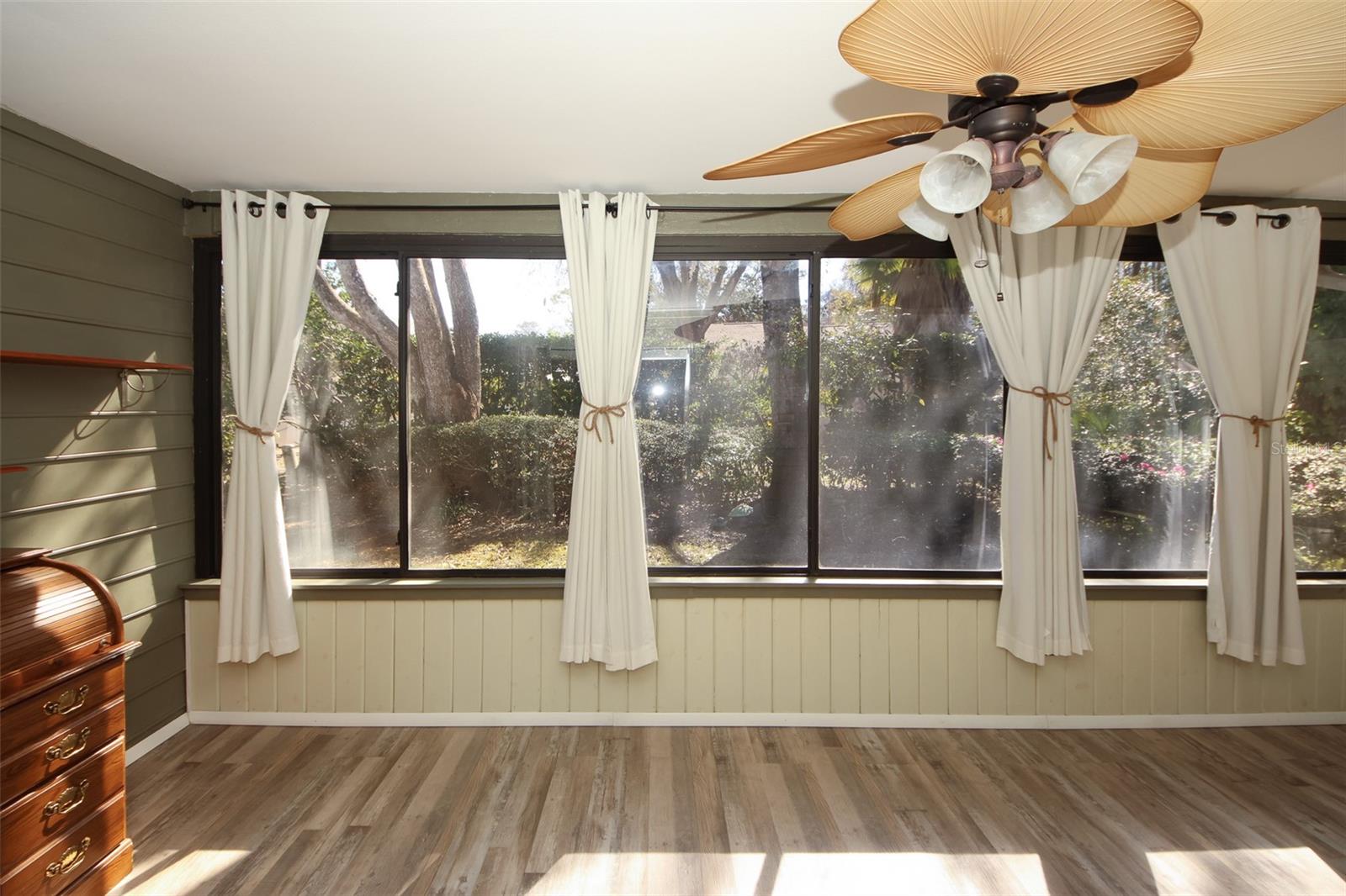 Image 24 of 34 For 12432 Knollbrook Lane