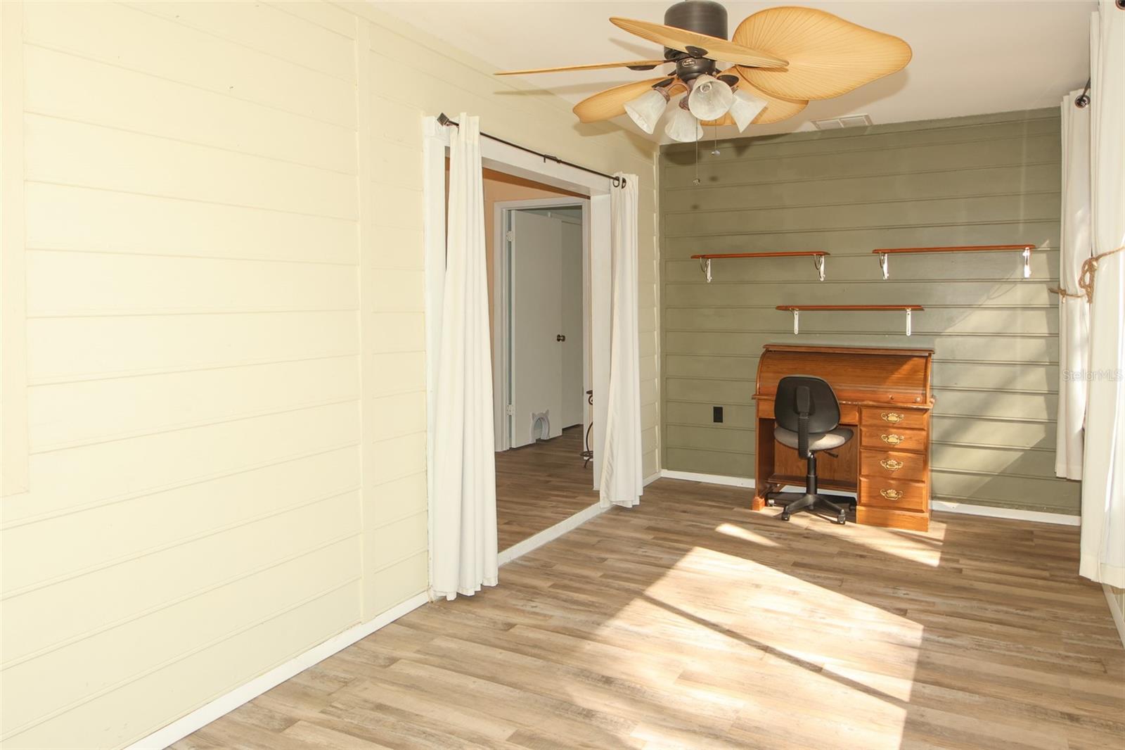 Image 26 of 34 For 12432 Knollbrook Lane