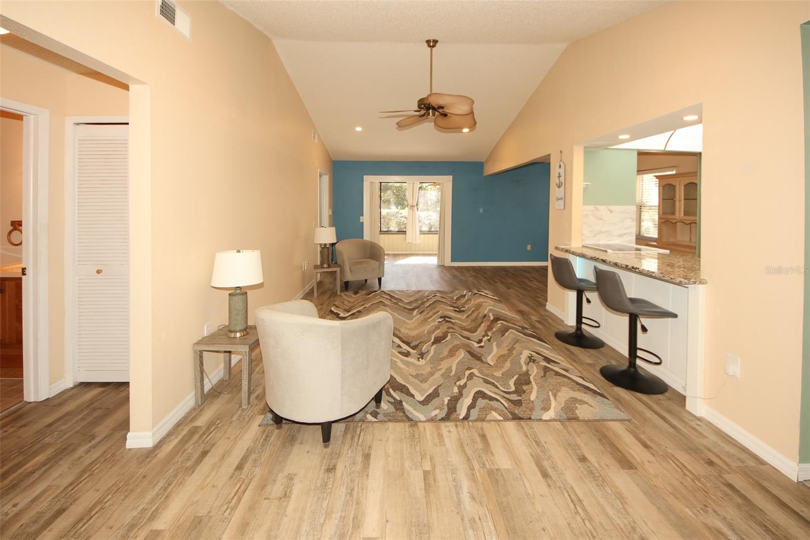 Image 5 of 34 For 12432 Knollbrook Lane