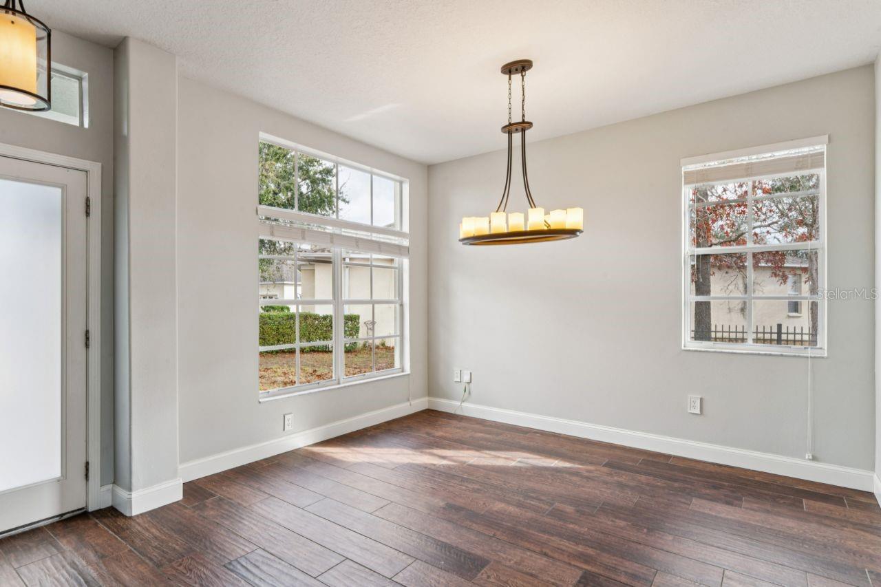 Image 10 of 87 For 4201 Canongate