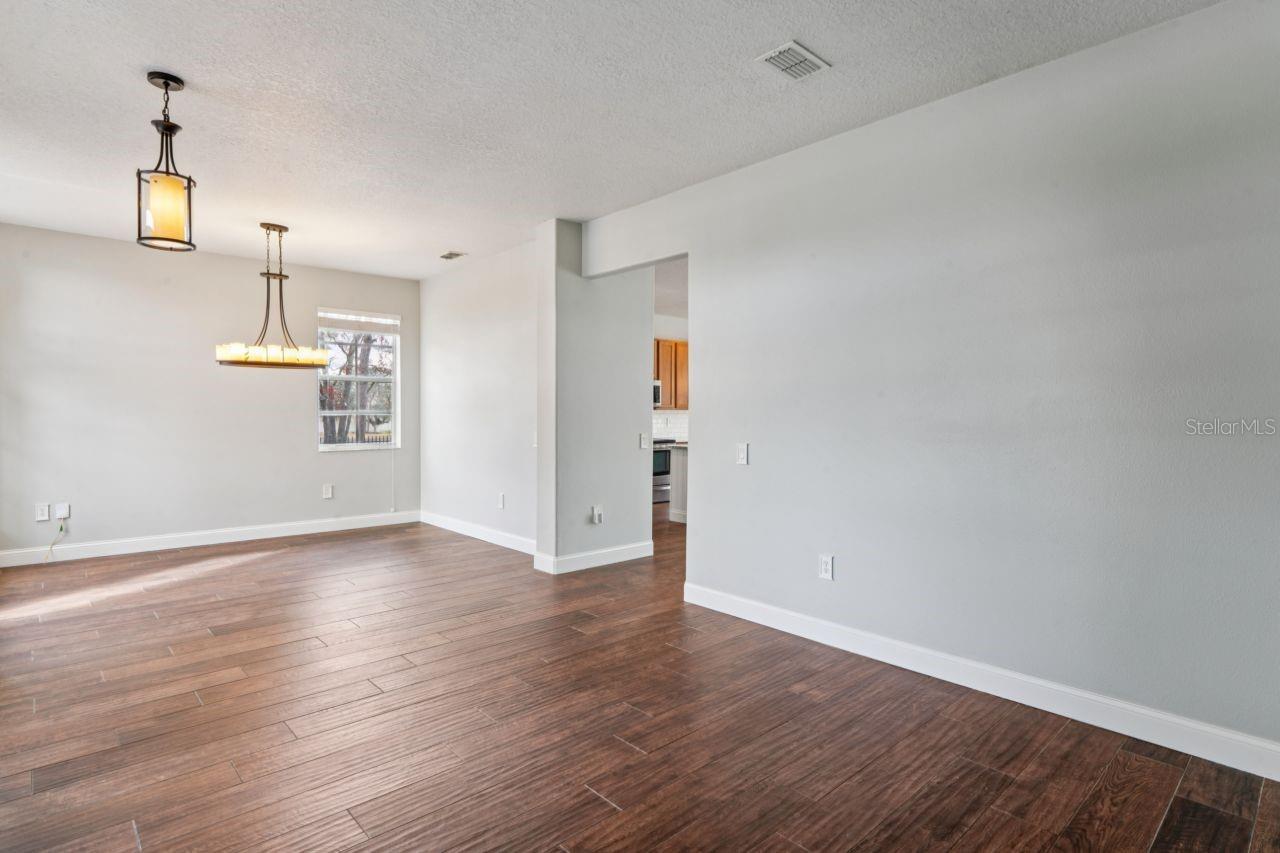 Image 21 of 87 For 4201 Canongate