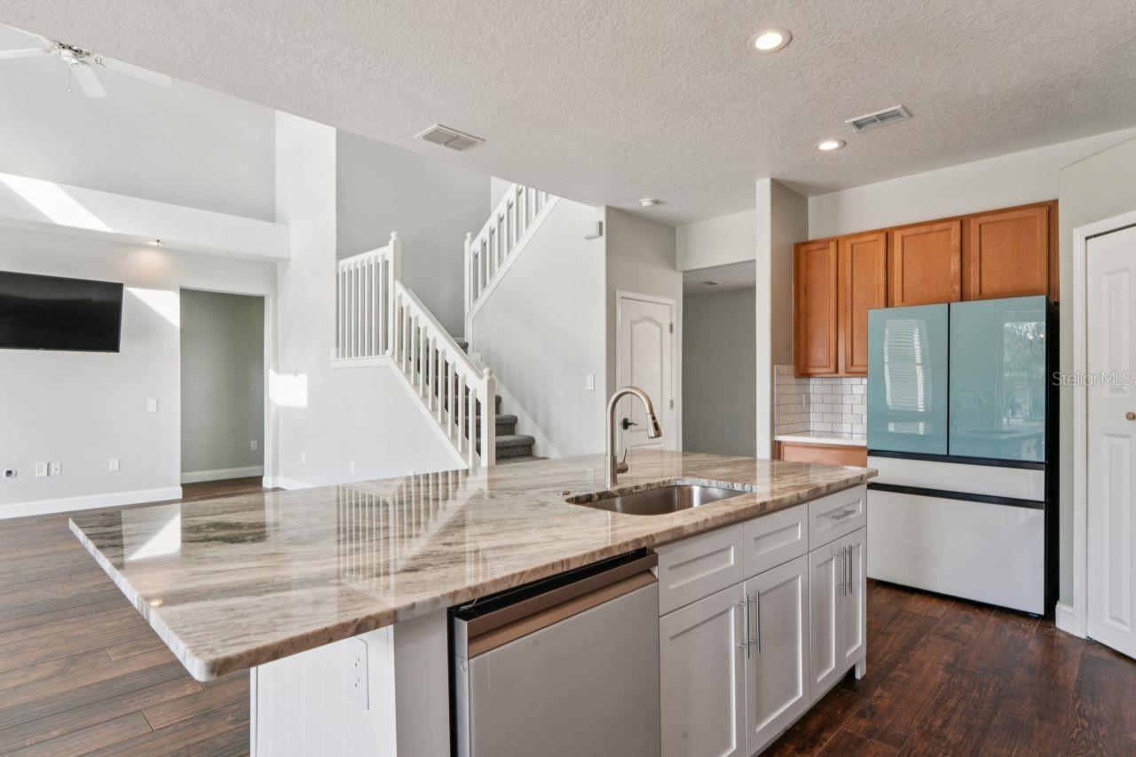 Image 25 of 87 For 4201 Canongate