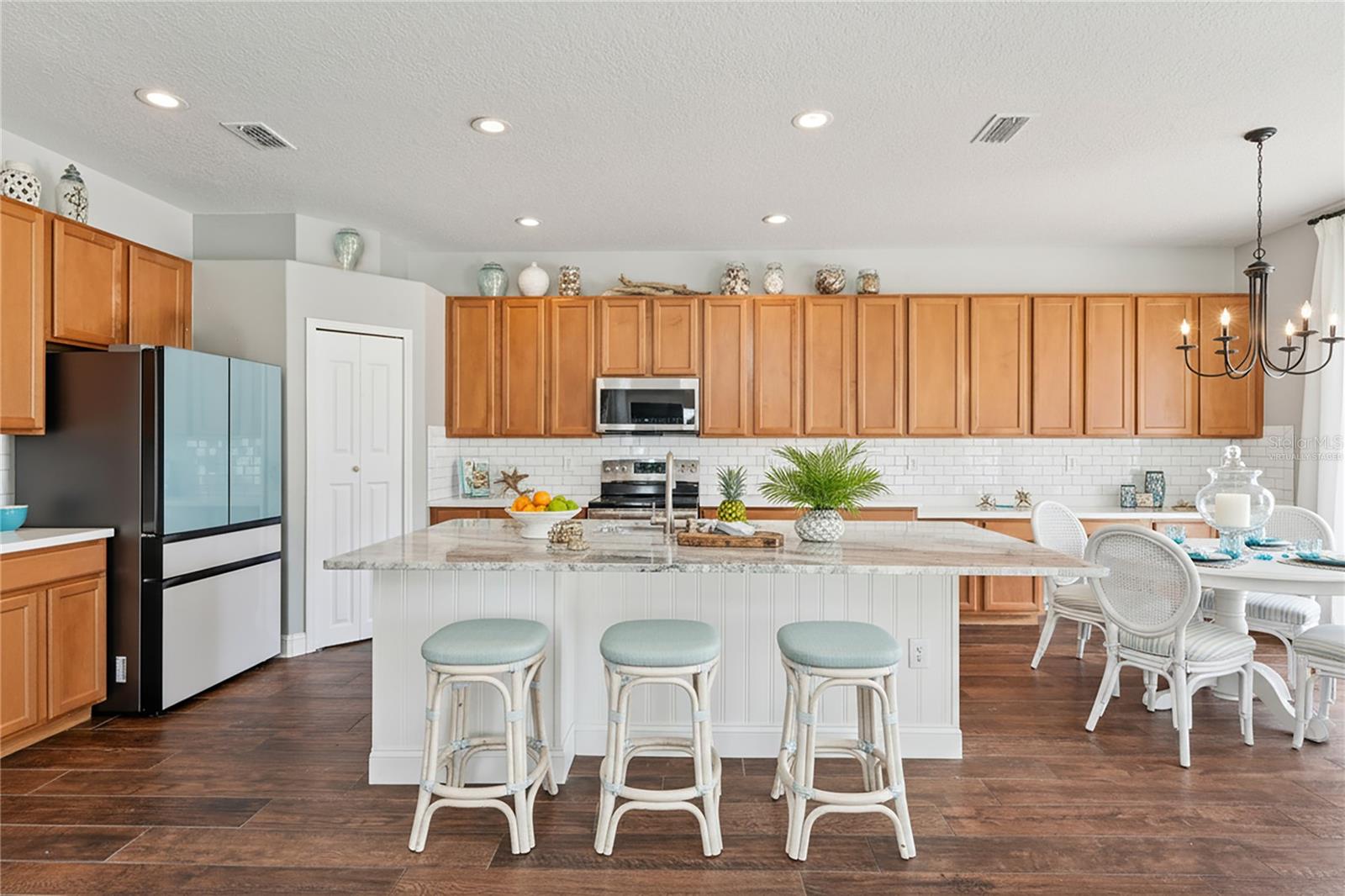 Image 5 of 87 For 4201 Canongate