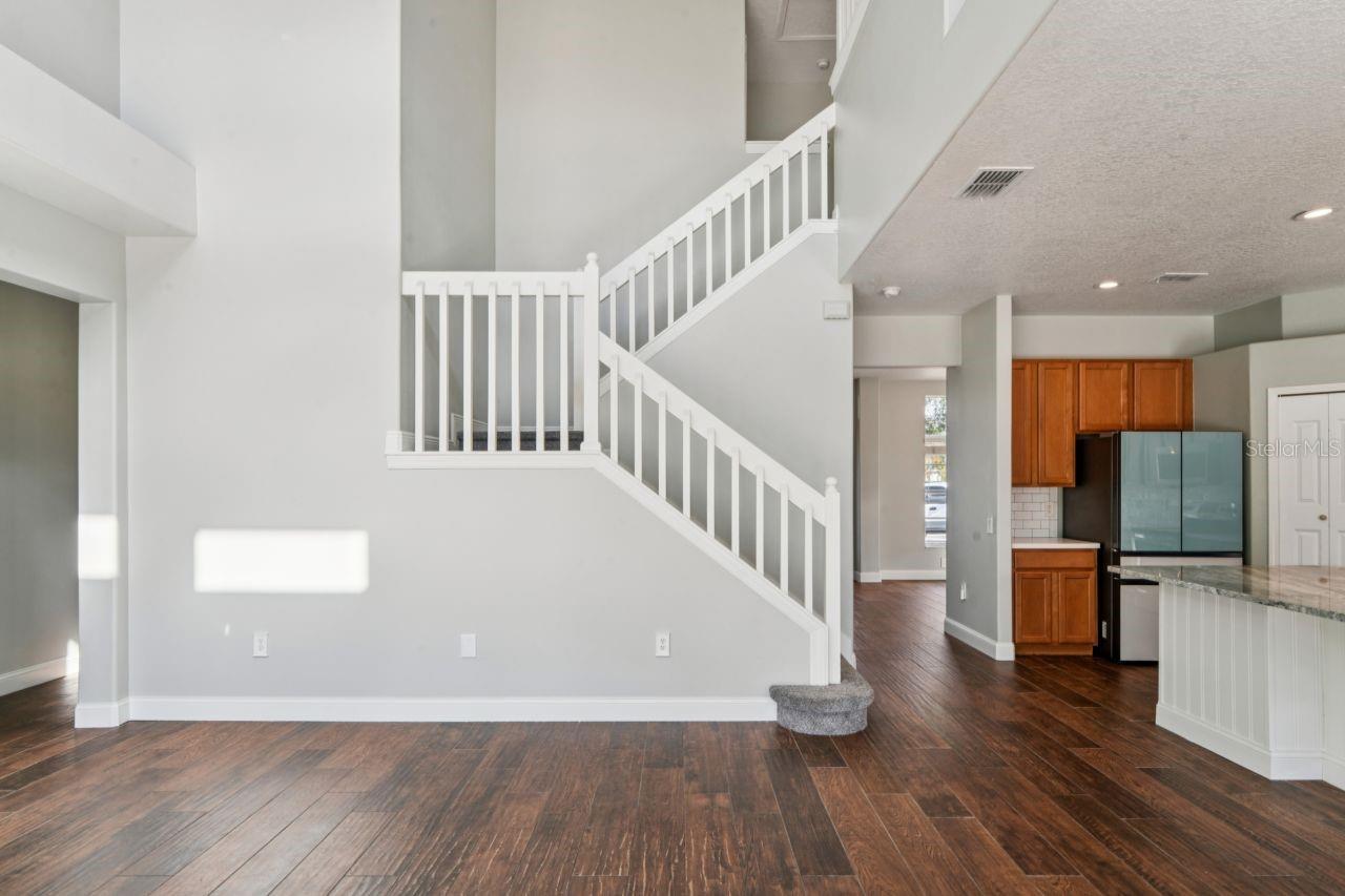 Image 50 of 87 For 4201 Canongate