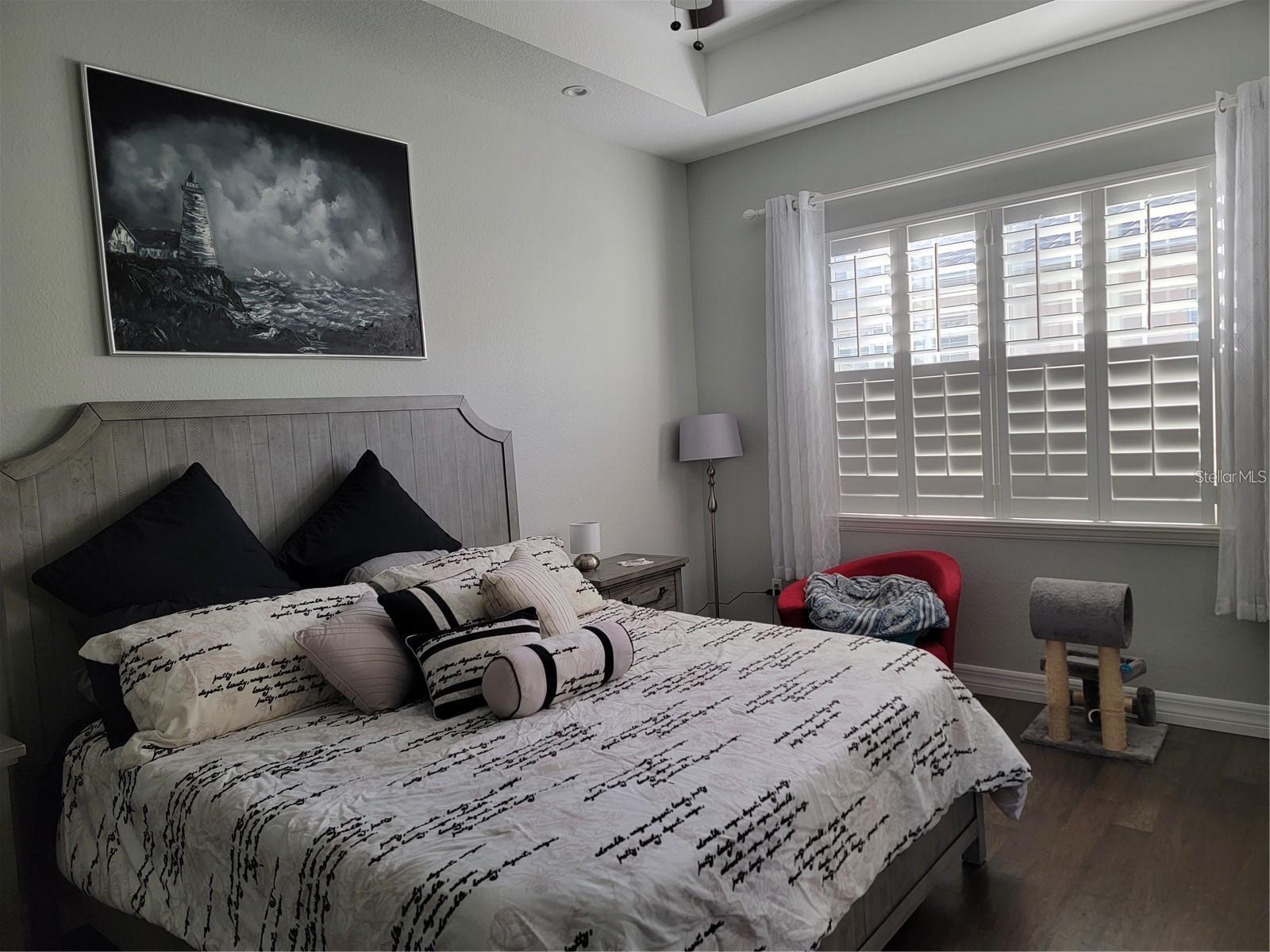 Listing photo id 14 for 4748 Wheel House Drive