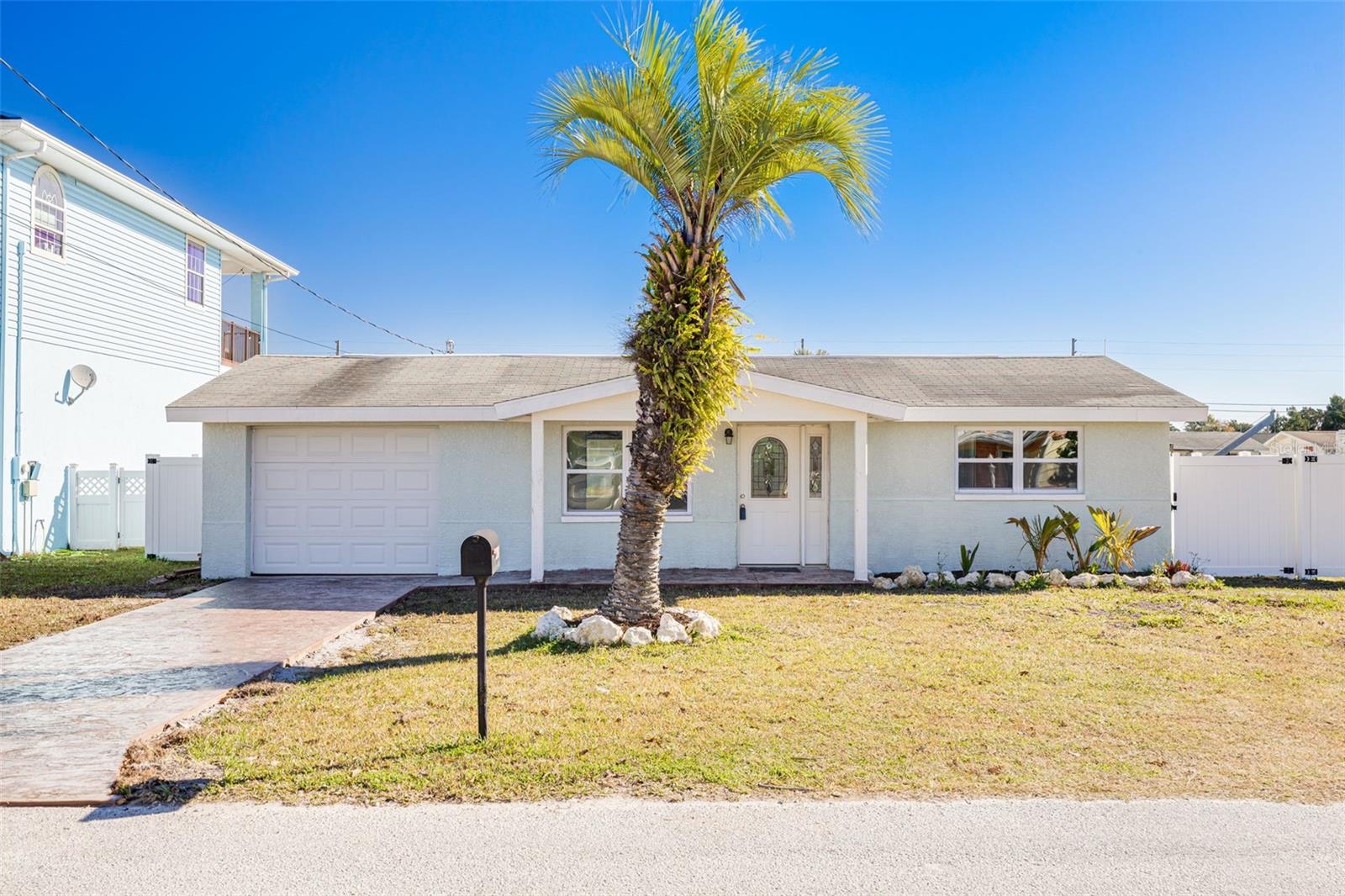 Image 19 of 33 For 13624 Britton Drive