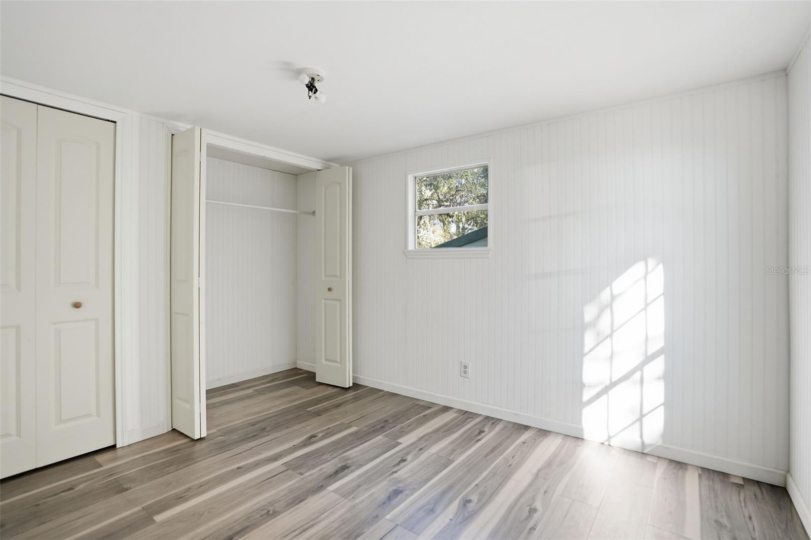 Image 17 of 32 For 9727 Lake Drive