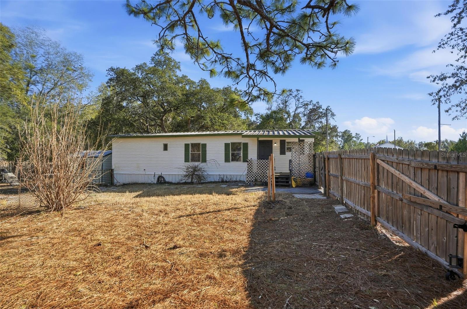 Image 27 of 32 For 9727 Lake Drive