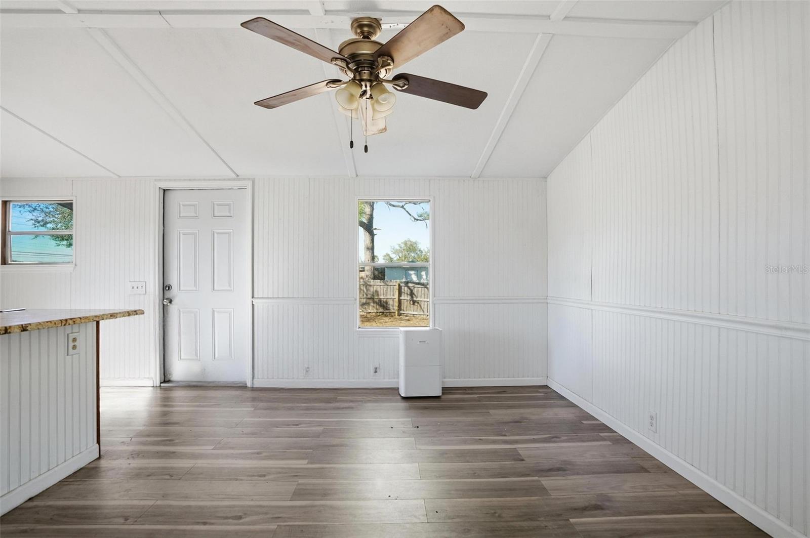 Image 3 of 32 For 9727 Lake Drive