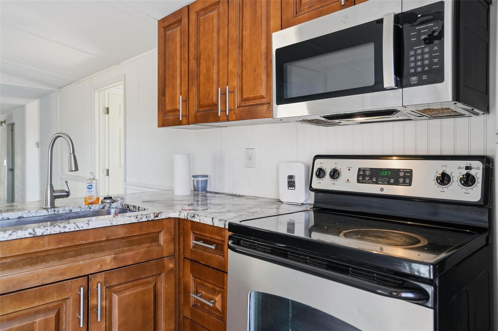 Image 9 of 32 For 9727 Lake Drive