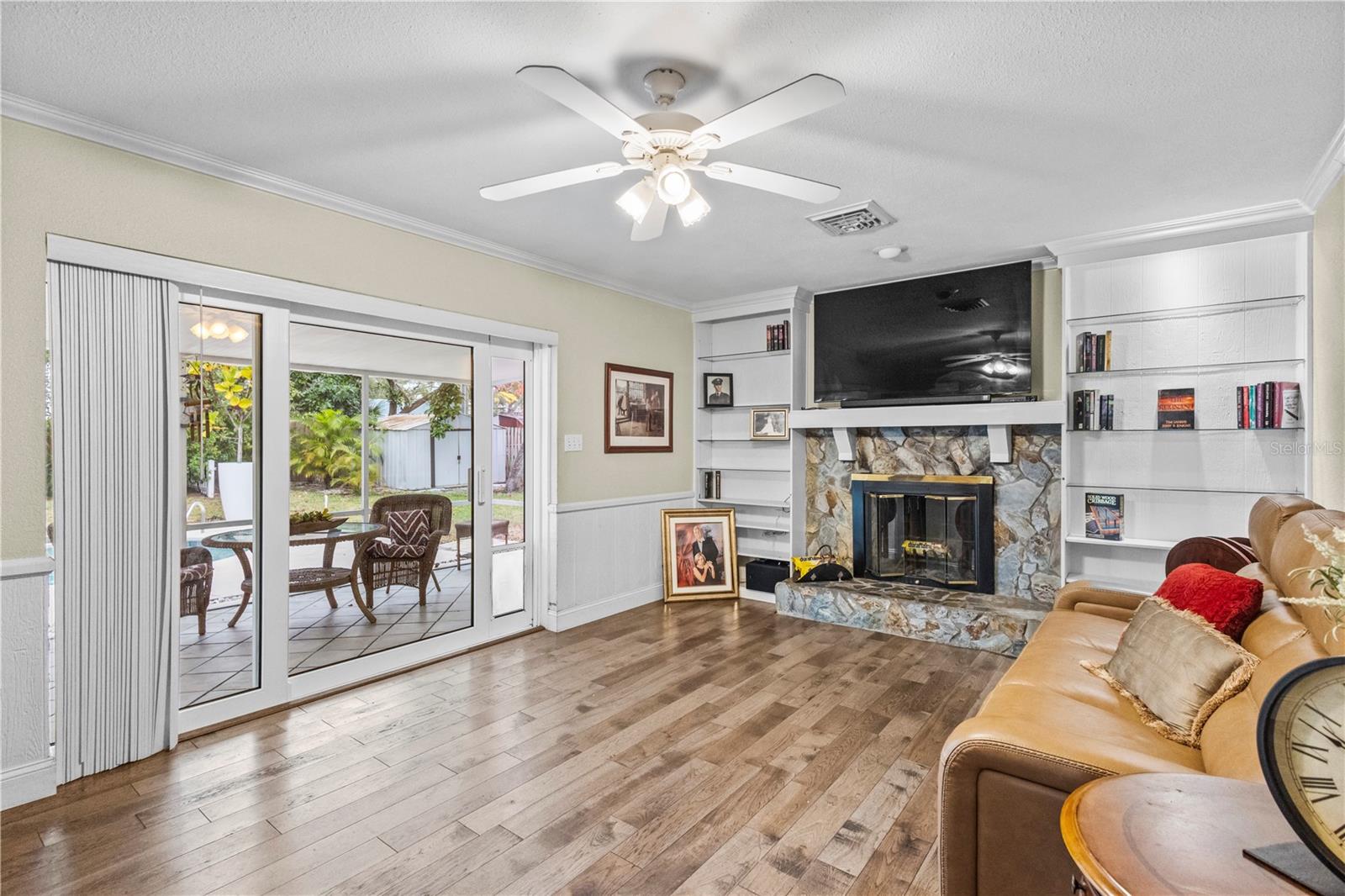 Image 19 of 69 For 1437 Glenview Road