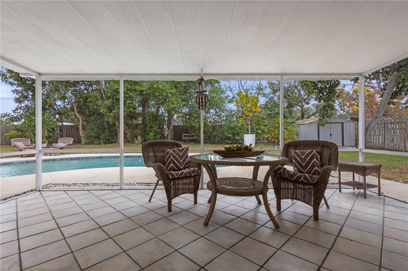 Image 56 of 69 For 1437 Glenview Road