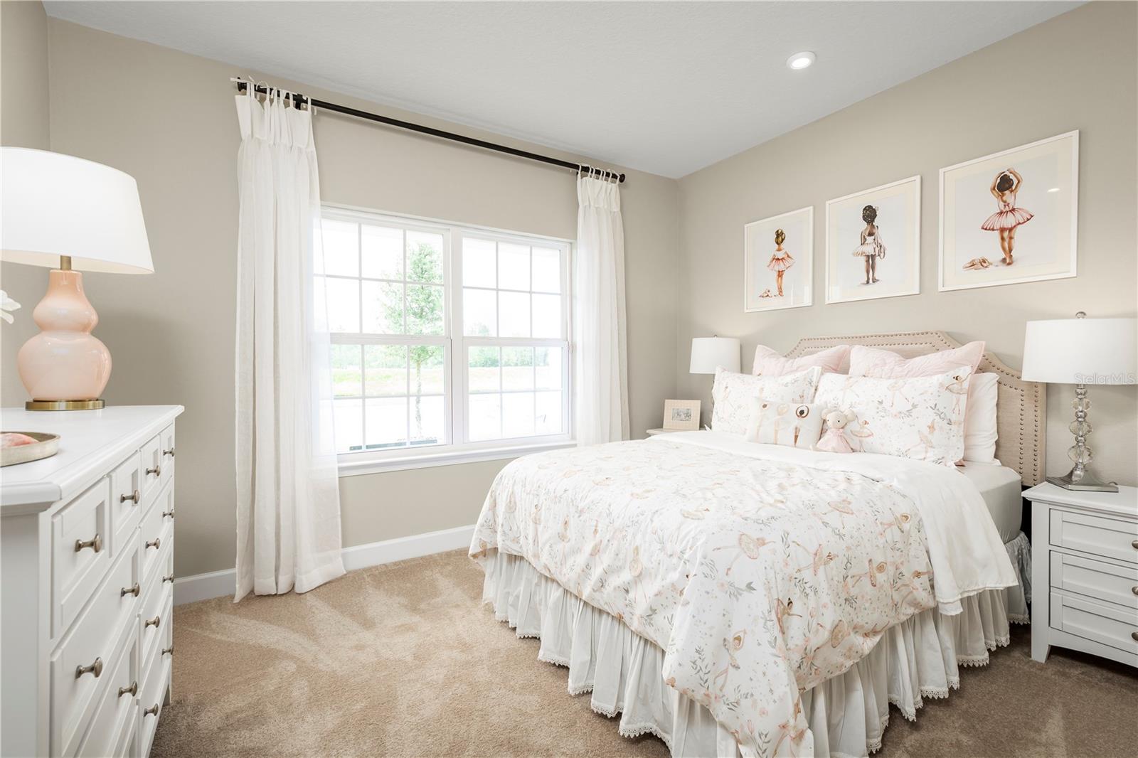 Image 7 of 11 For 16384 Queen Palm Drive