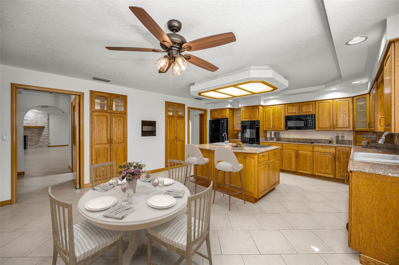 Image 28 of 79 For 5747 Fieldspring Avenue