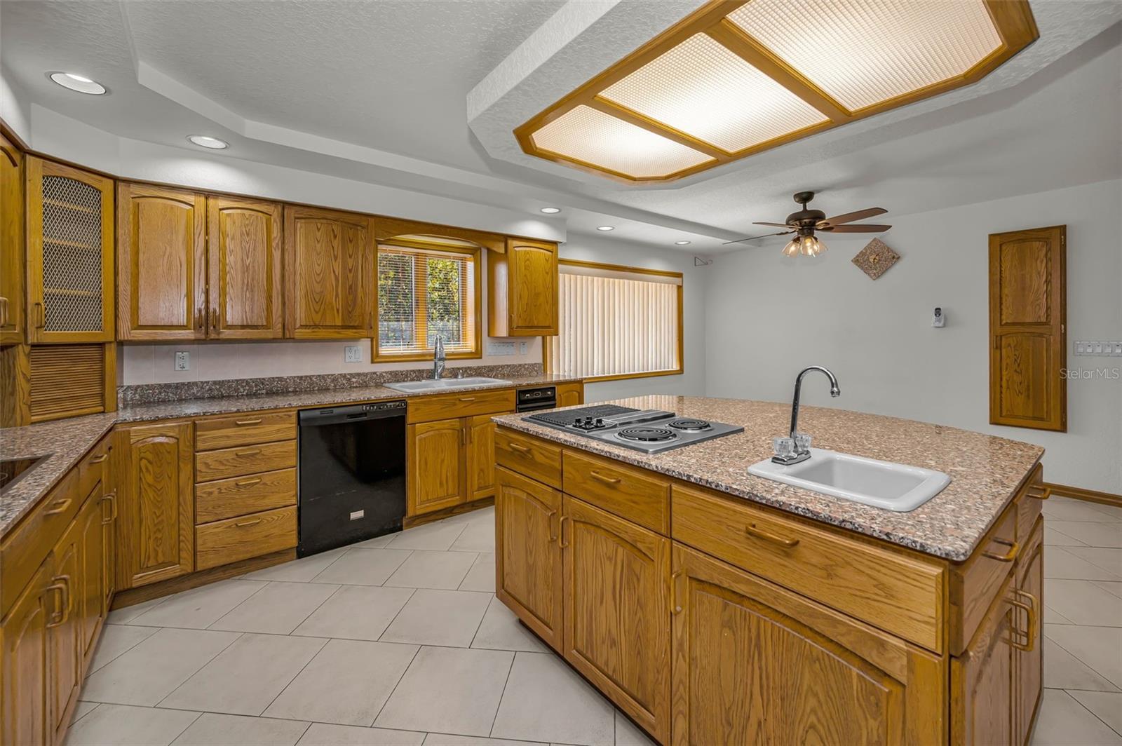 Image 35 of 79 For 5747 Fieldspring Avenue