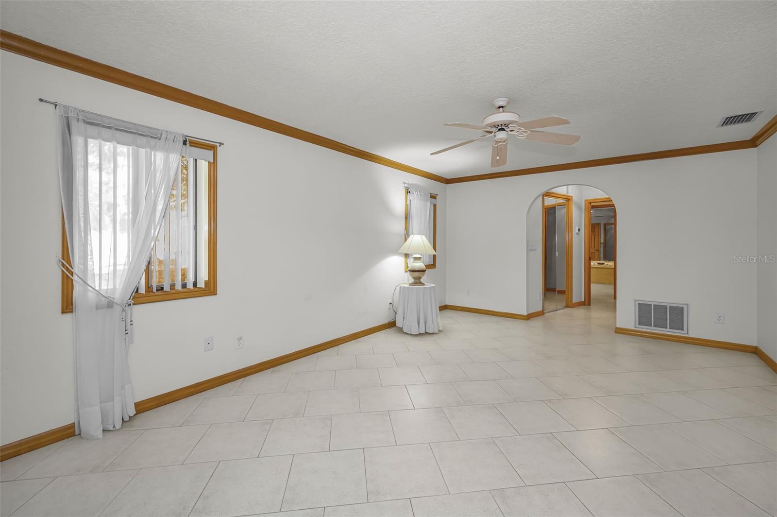 Image 39 of 79 For 5747 Fieldspring Avenue