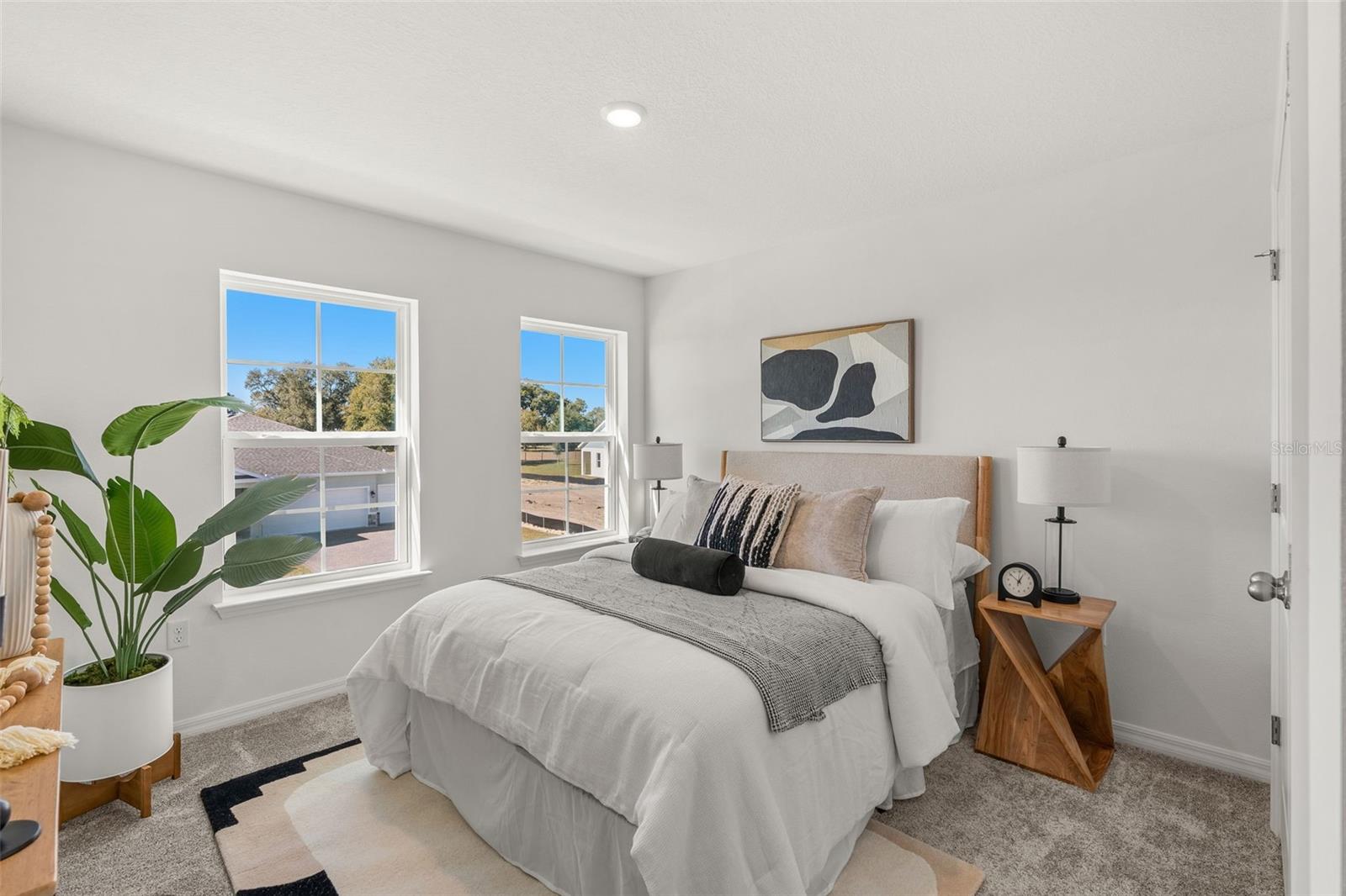 Image 32 of 44 For 714 Blissful Gardens Way