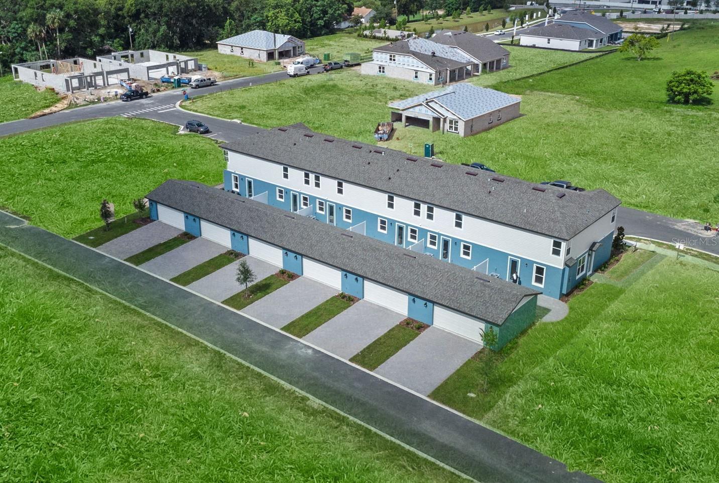 Image 8 of 44 For 714 Blissful Gardens Way