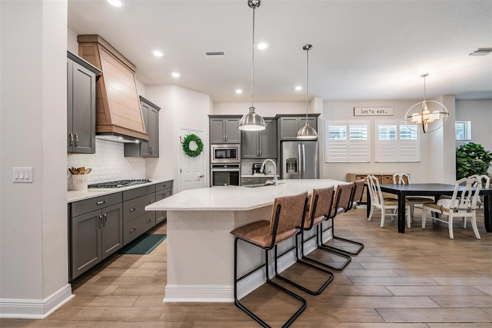 Image 10 of 47 For 4374 Broad Porch Run