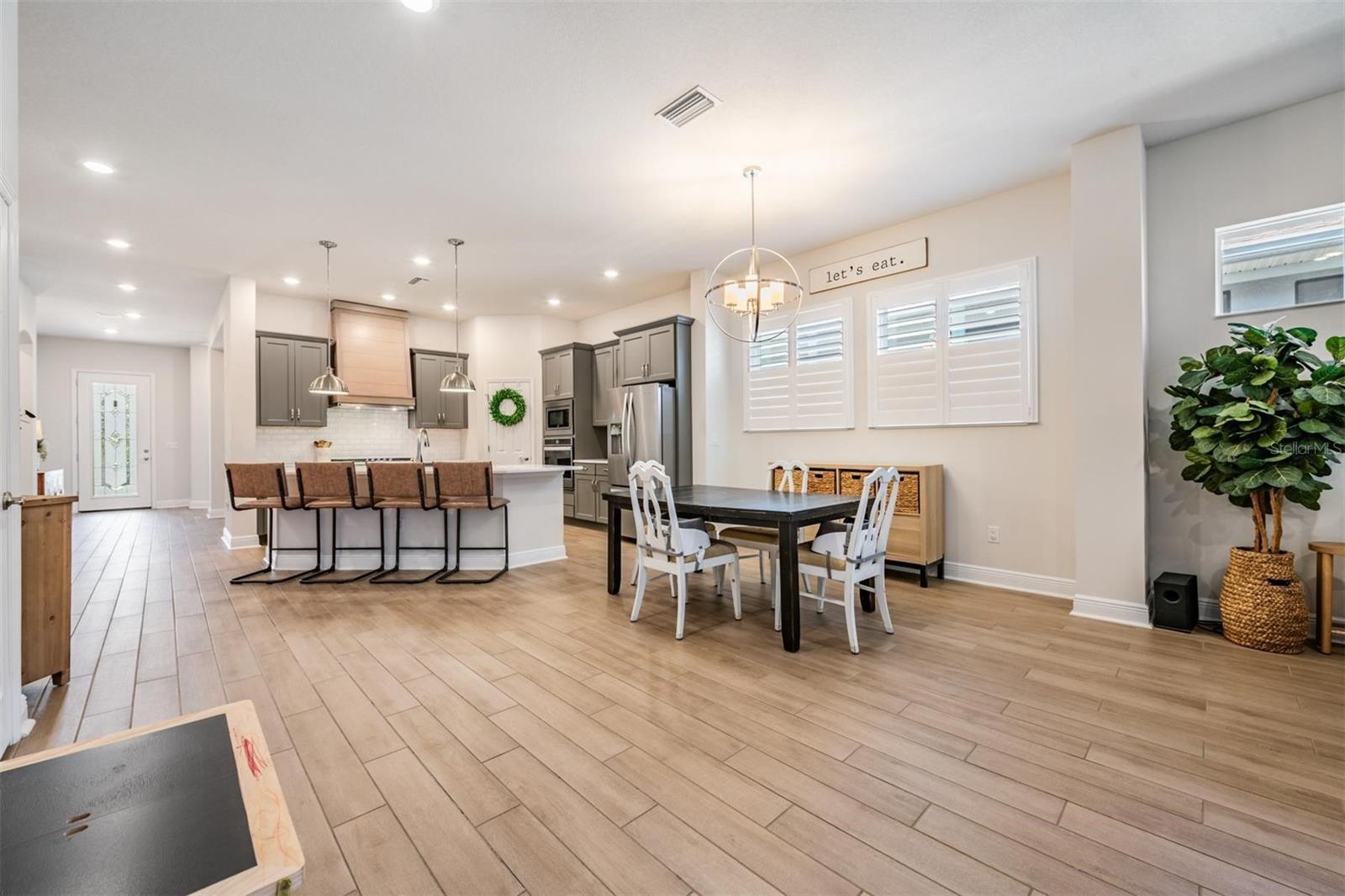 Image 18 of 47 For 4374 Broad Porch Run