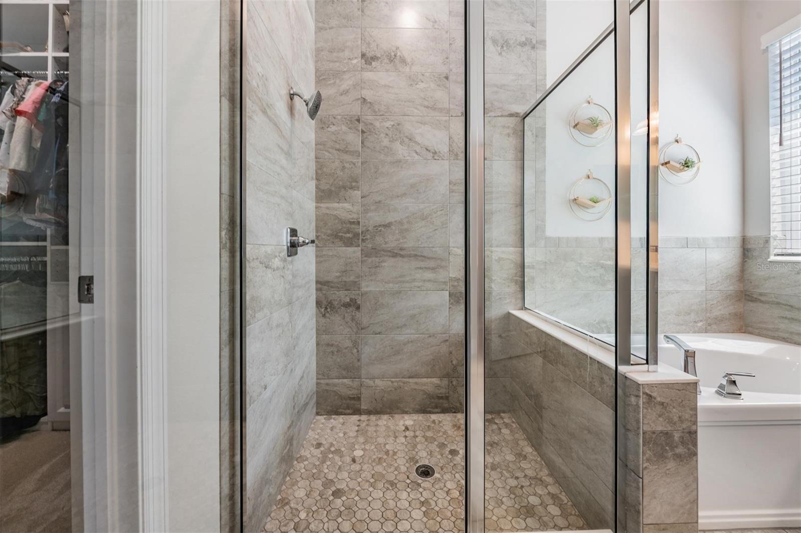 Image 27 of 47 For 4374 Broad Porch Run