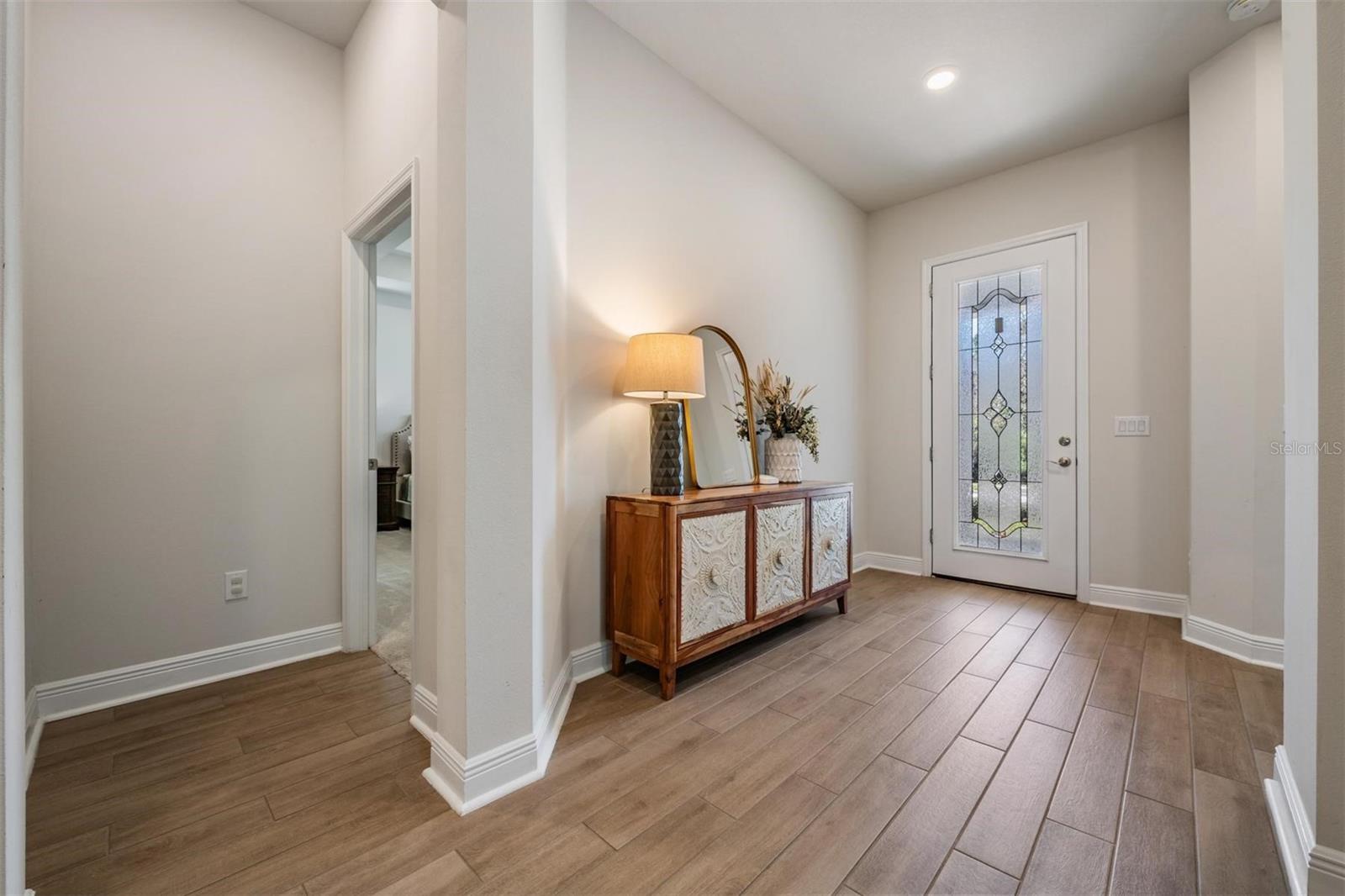 Image 8 of 47 For 4374 Broad Porch Run