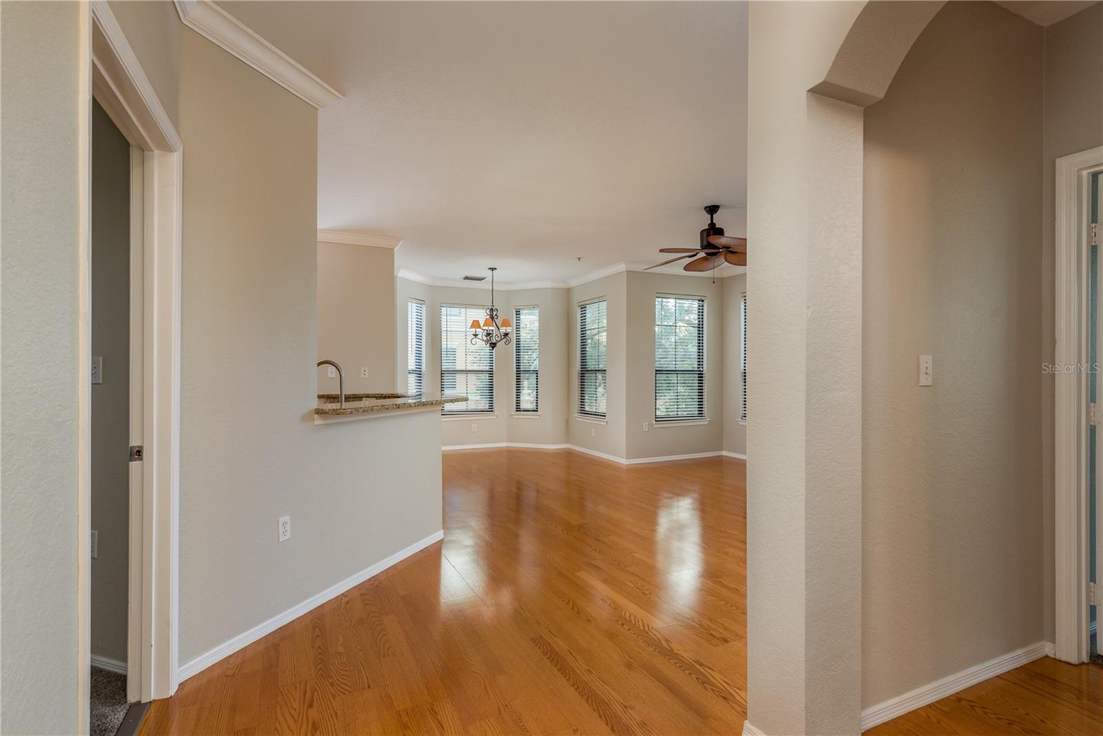 Image 7 of 55 For 2730 Via Tivoli  320b