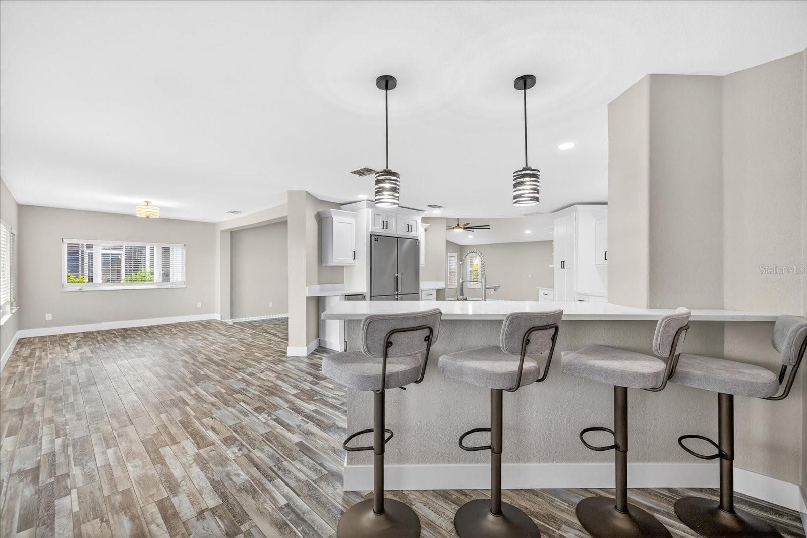 Image 27 of 96 For 4111 Marine Parkway