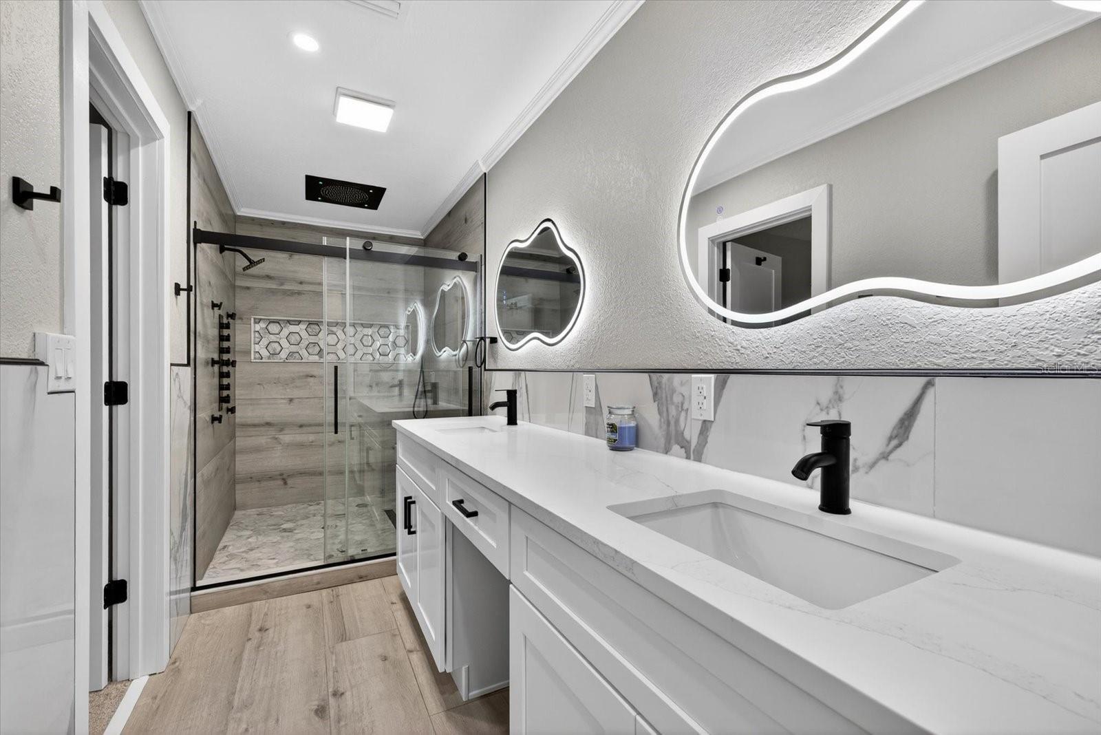 Image 48 of 96 For 4111 Marine Parkway