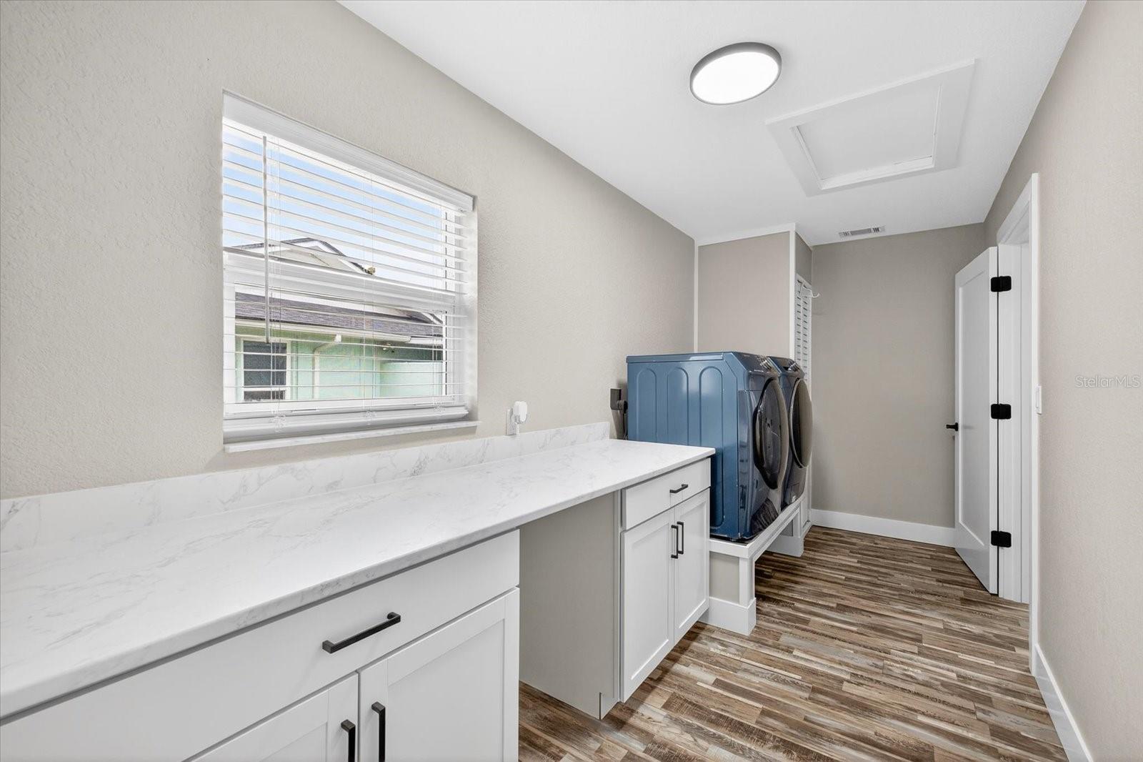 Image 61 of 96 For 4111 Marine Parkway