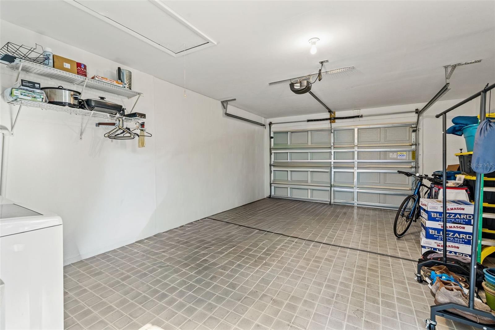 Image 31 of 64 For 6665 Water Oak Court