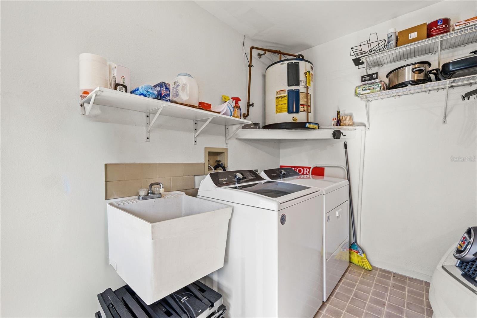 Image 32 of 64 For 6665 Water Oak Court