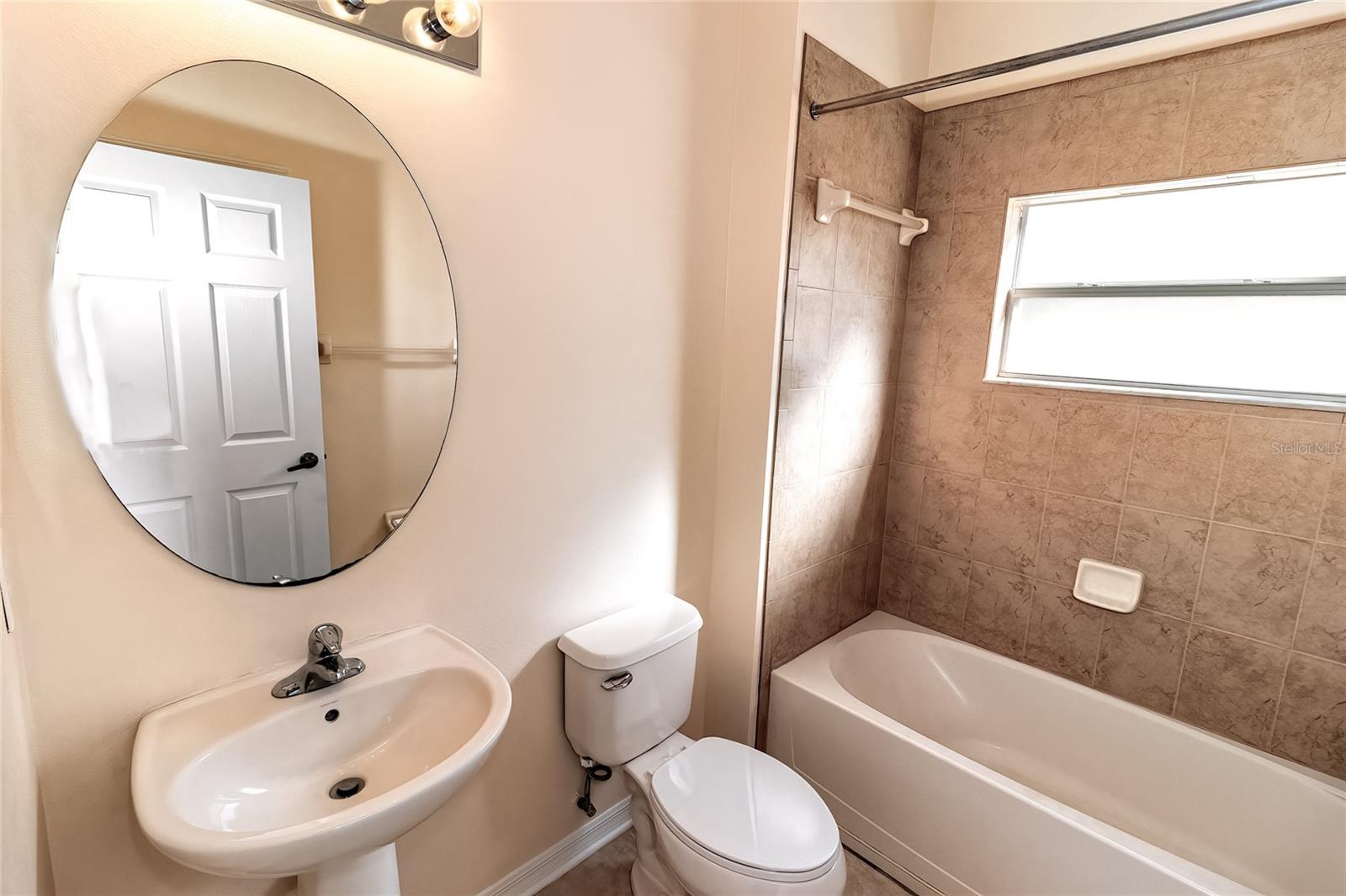 Image 18 of 96 For 11108 Belle Haven Drive